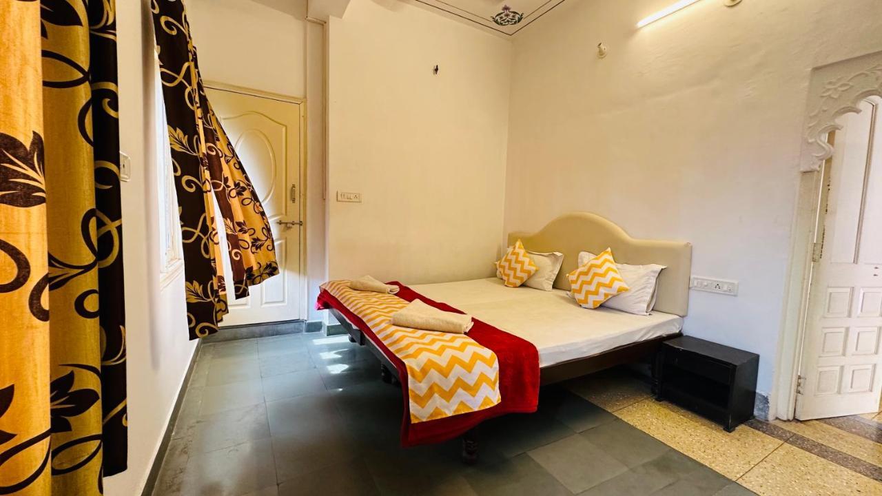 Maa Ji House On Lake Pichola Udaipur Buitenkant foto
